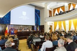 Conducerea UAIC s-a întâlnit cu profesorii-tutori din cele 15 facultăți