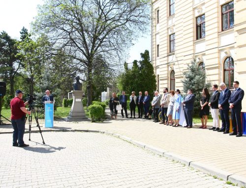 UAIC a vernisat bustul omagial al lui Vespasian V. Pella